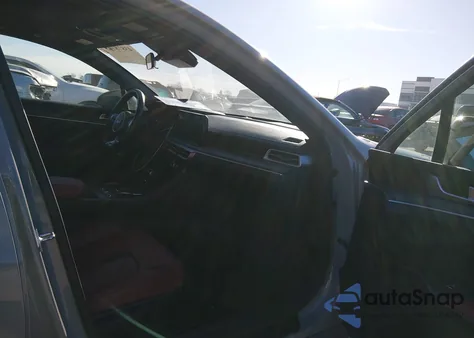 2022 Kia K5 Gt-Line z USA, uszkodzony, nr VIN 5XXG64J28NG101216